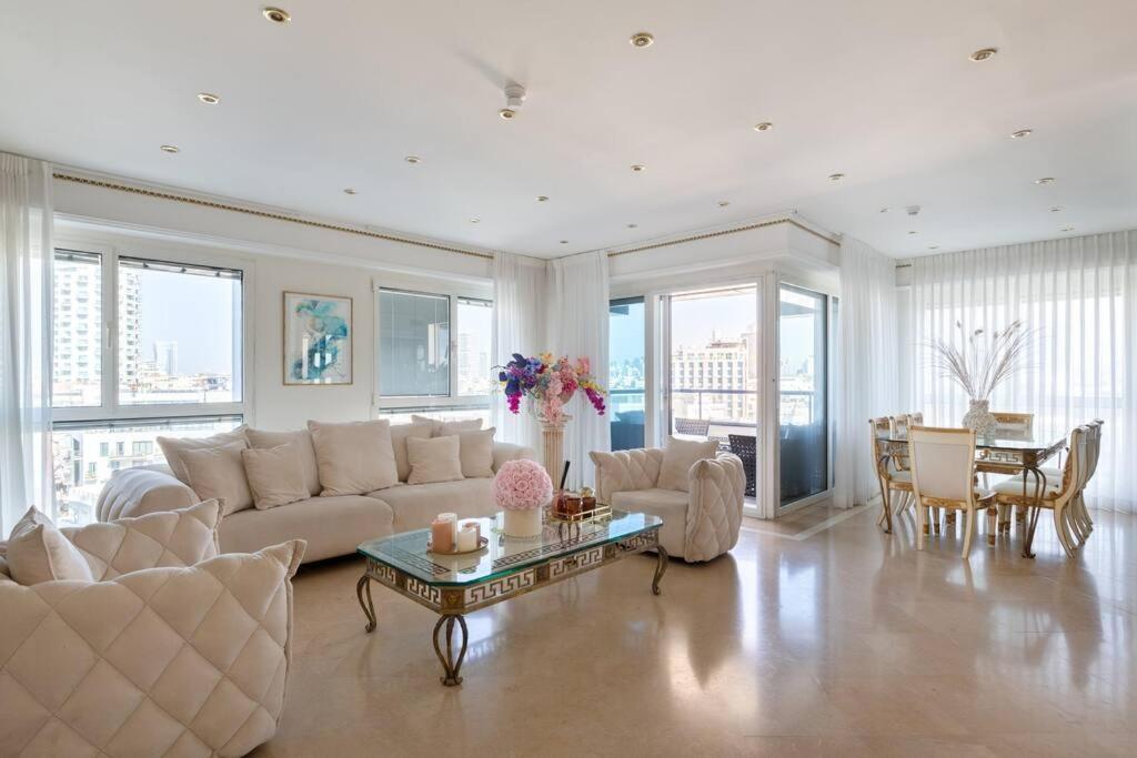 Versace House Tel Aviv-Jaffa